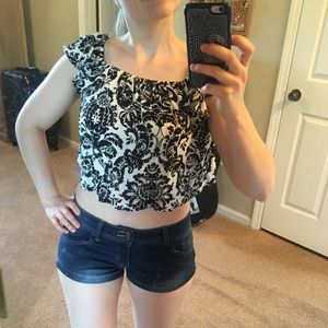 ✨3 for $15✨Forever 21 crop top